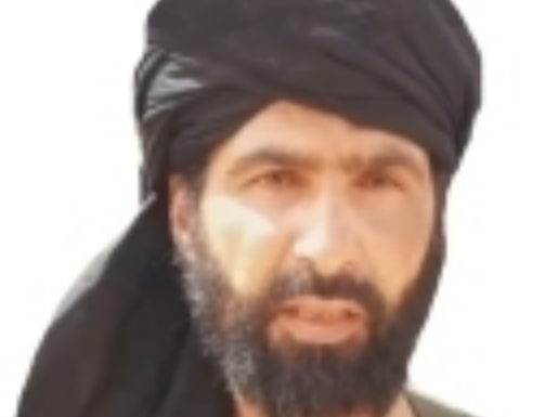 تعرف على أبو وليد الصحراوي الذي قتلته فرنسا في الصحراء الكبرى